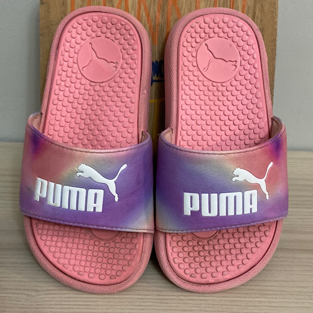 PUMA Girls Prismatic Peony rainbow tie dye slide sandals size 11
